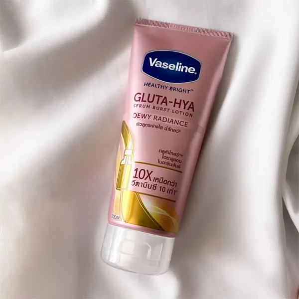 Vaseline Gluta-Hya Dewy Radiance Rose 330ml